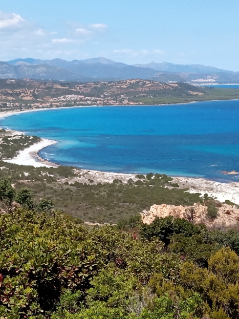 Scopri la bellezza della Sardegna con le escursioni in Quad a Siniscola offerte da Baronia Quad Adventure. Goditi la natura